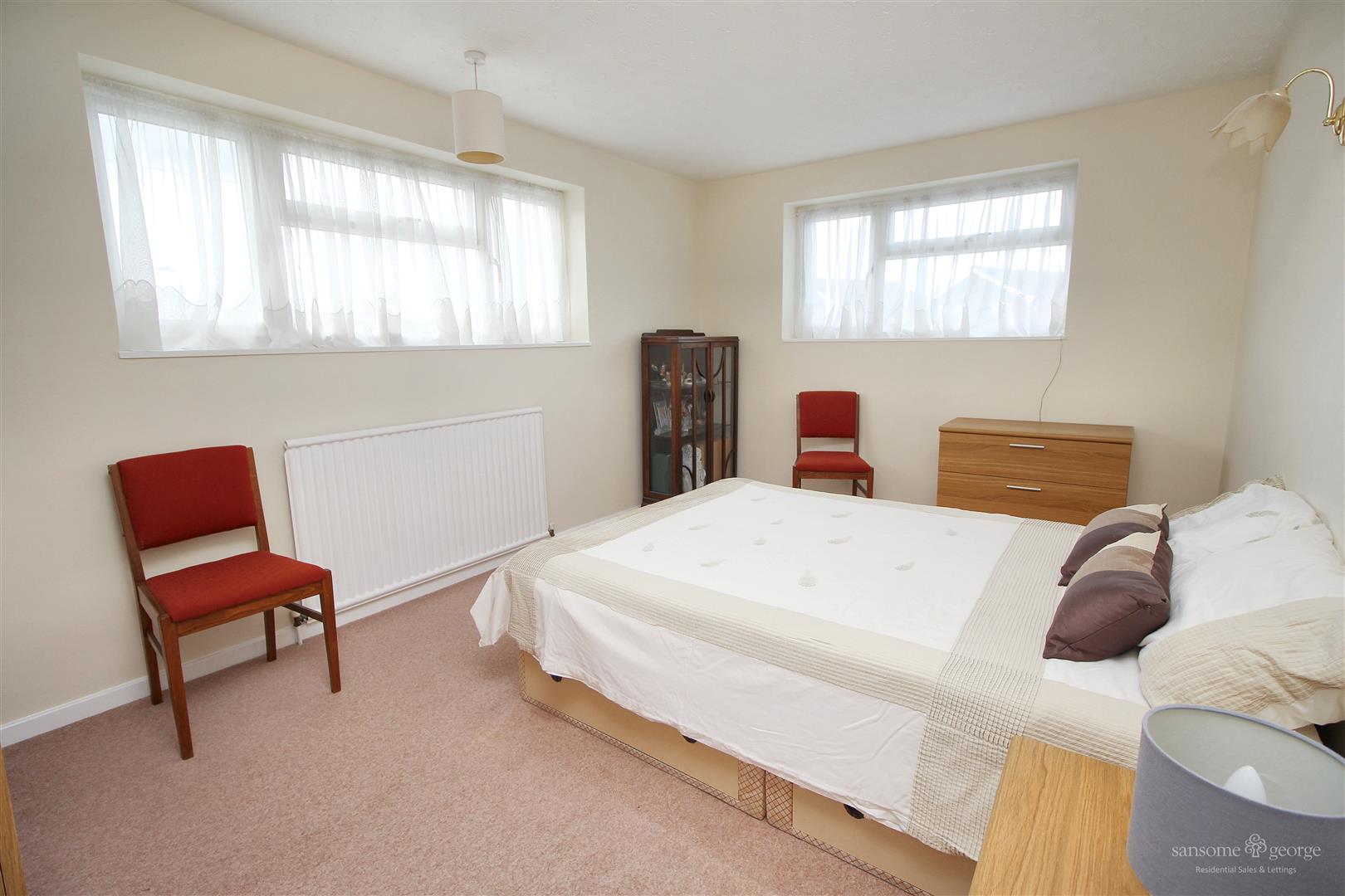 Dee Road, Tilehurst, Reading